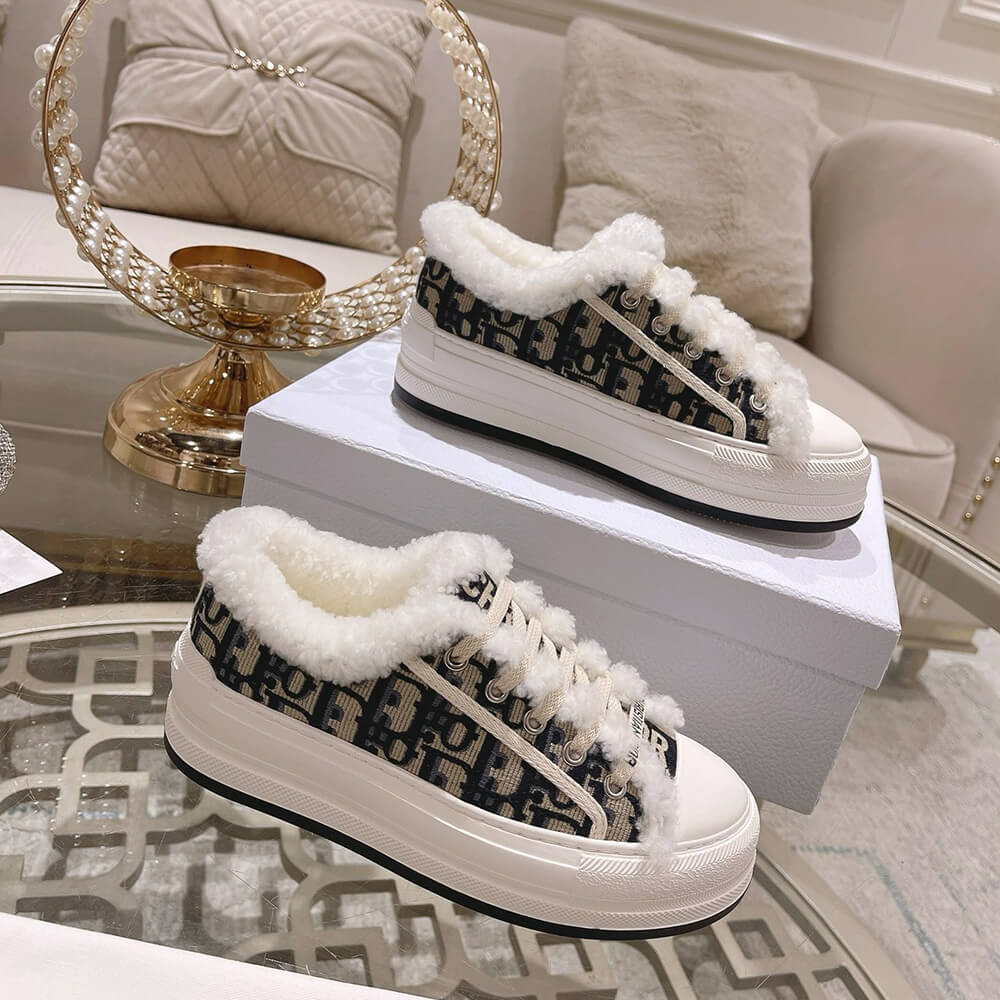 Walk n Dior Platform Sneaker
